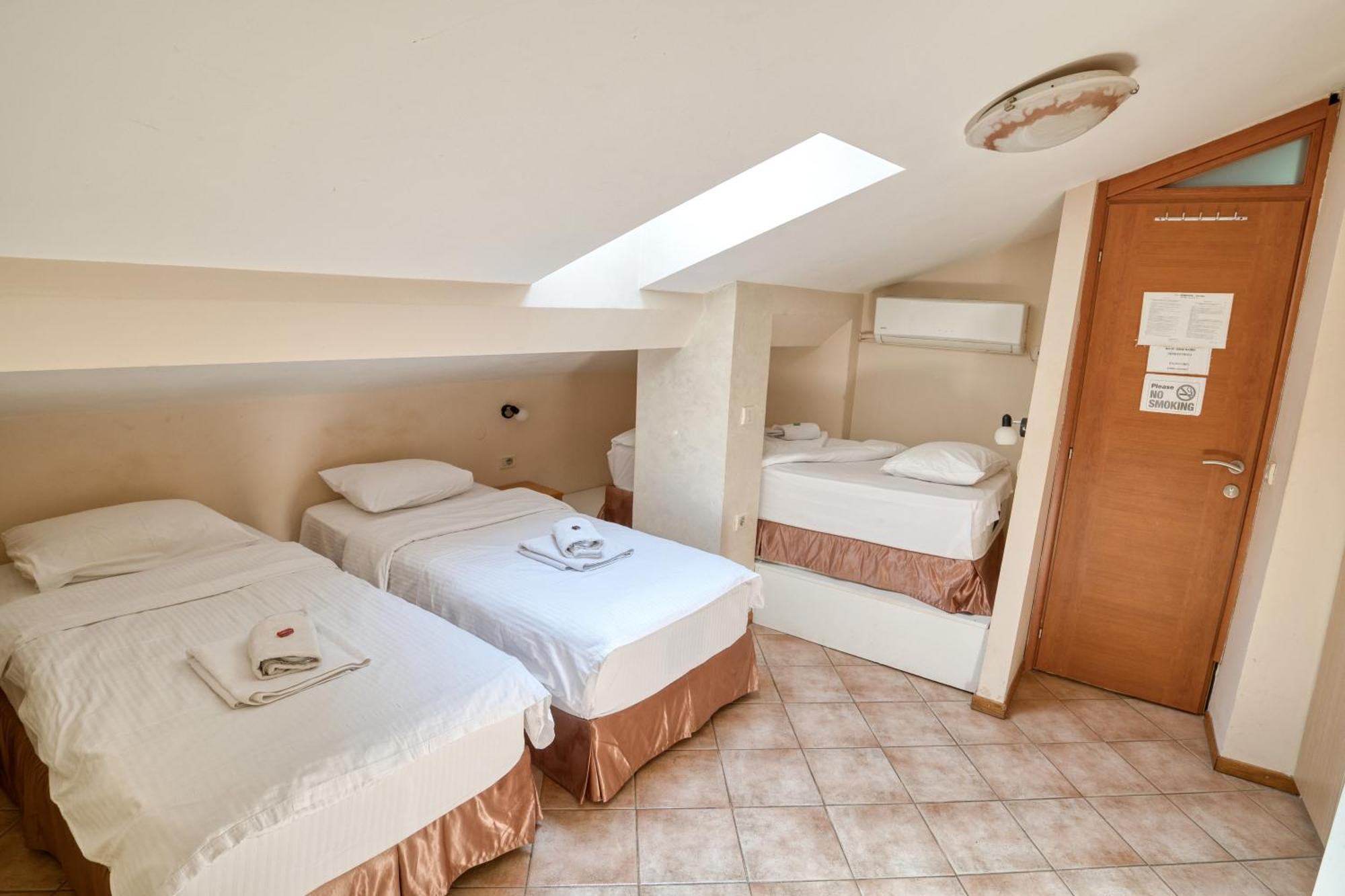 Hotel Rendez Vous Kotor Eksteriør billede
