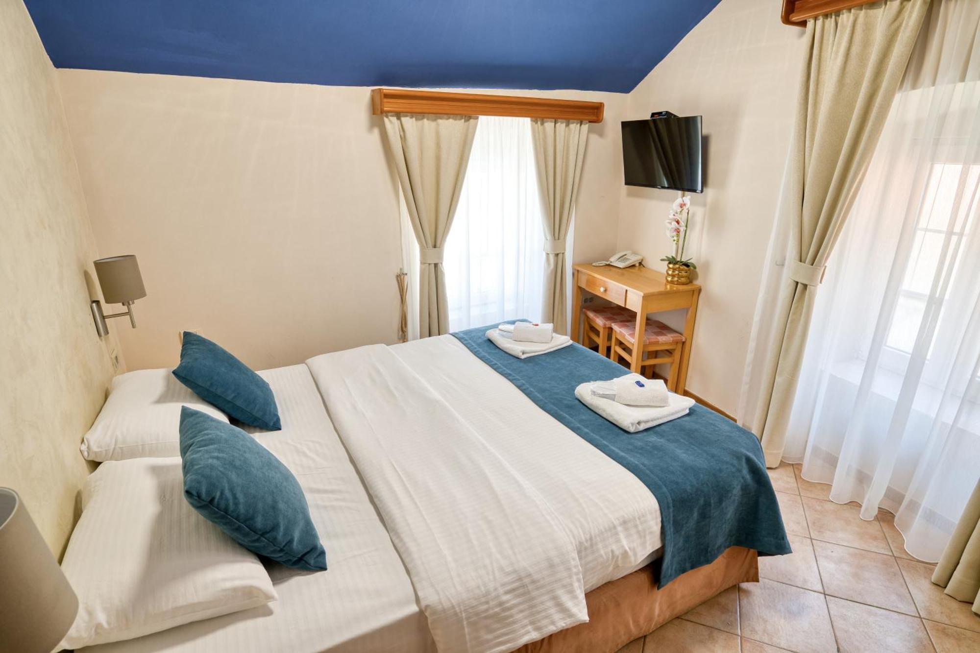 Hotel Rendez Vous Kotor Eksteriør billede