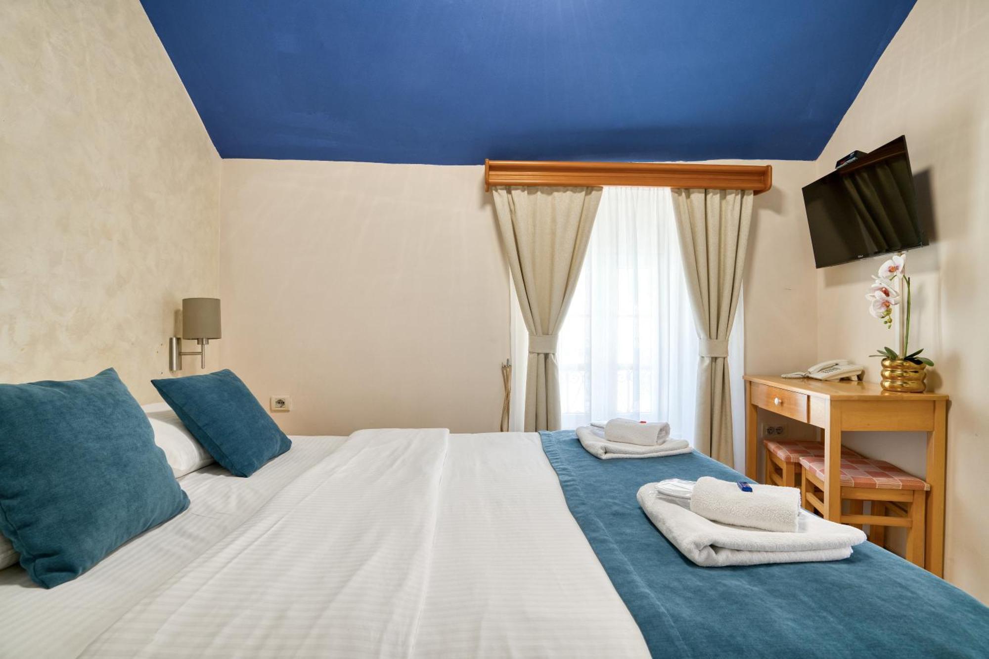 Hotel Rendez Vous Kotor Eksteriør billede