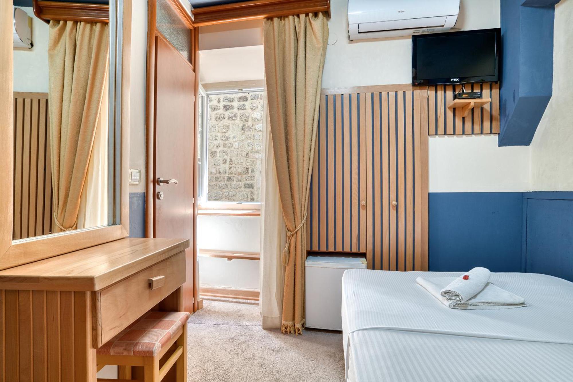Hotel Rendez Vous Kotor Eksteriør billede