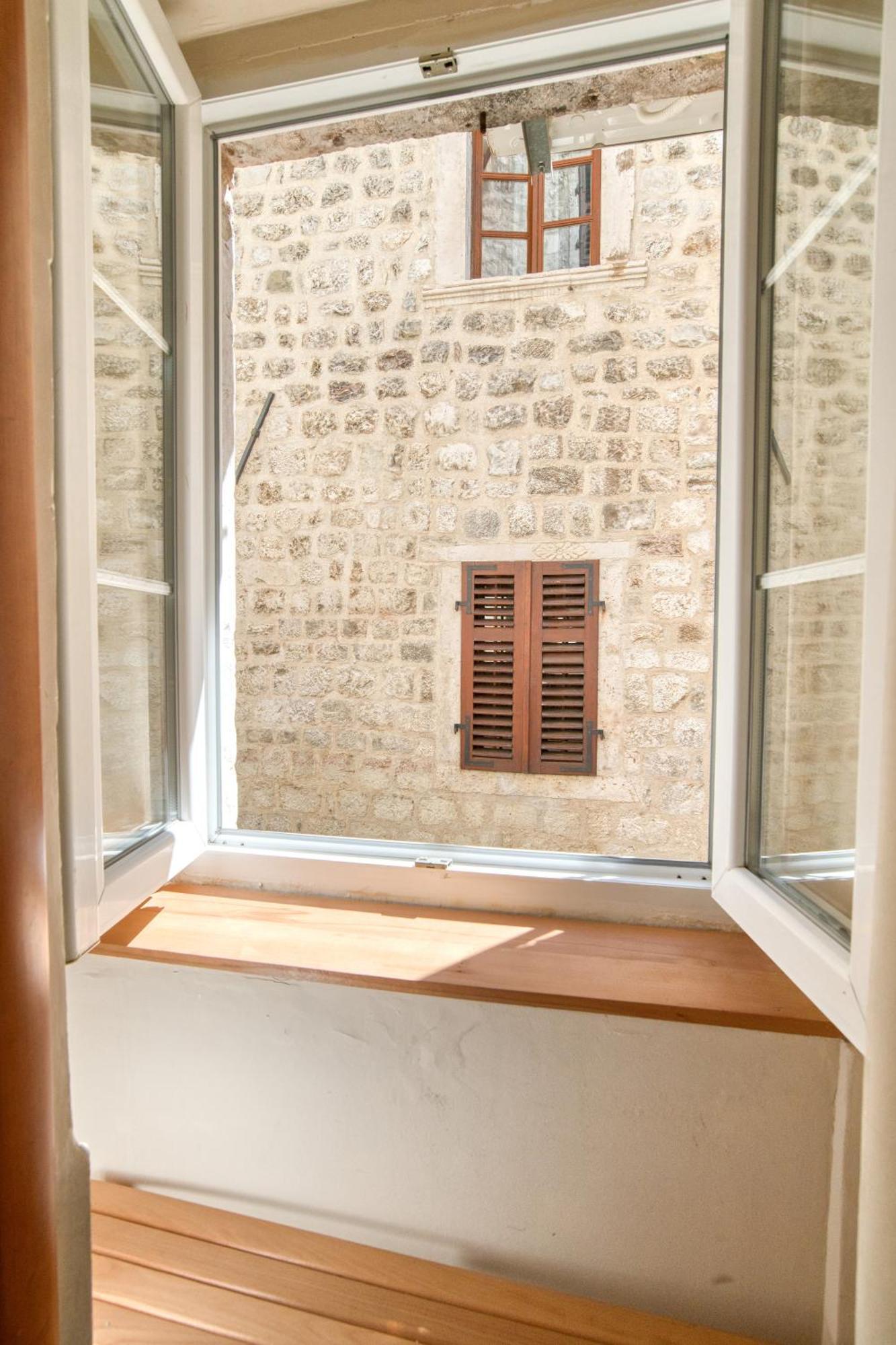 Hotel Rendez Vous Kotor Eksteriør billede