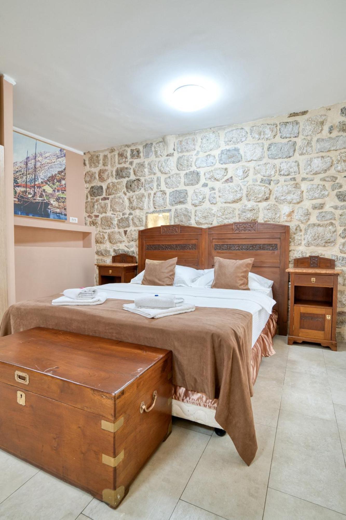 Hotel Rendez Vous Kotor Eksteriør billede