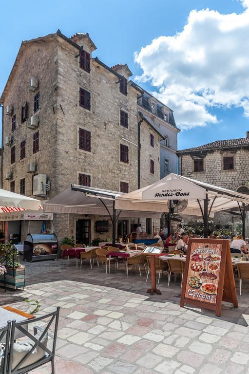 Hotel Rendez Vous Kotor Eksteriør billede