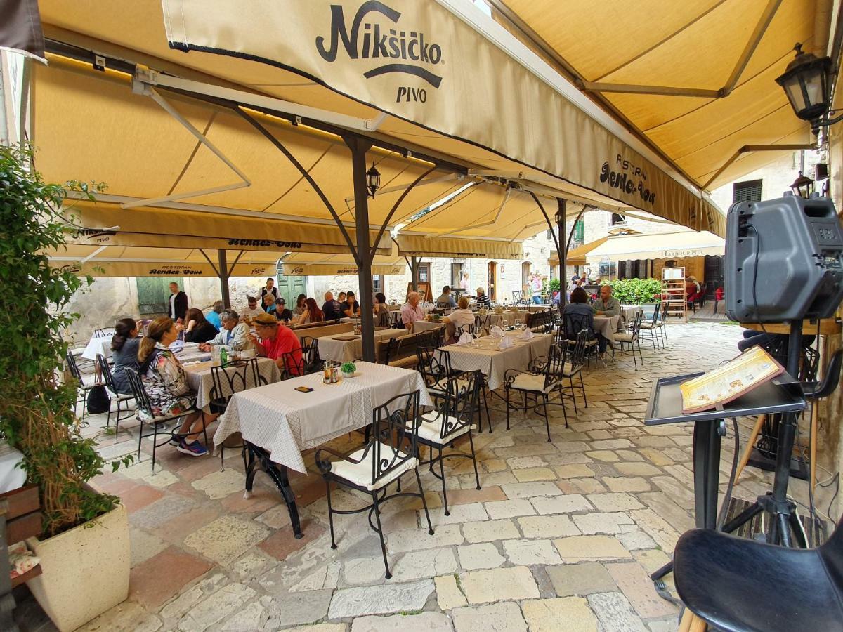 Hotel Rendez Vous Kotor Eksteriør billede